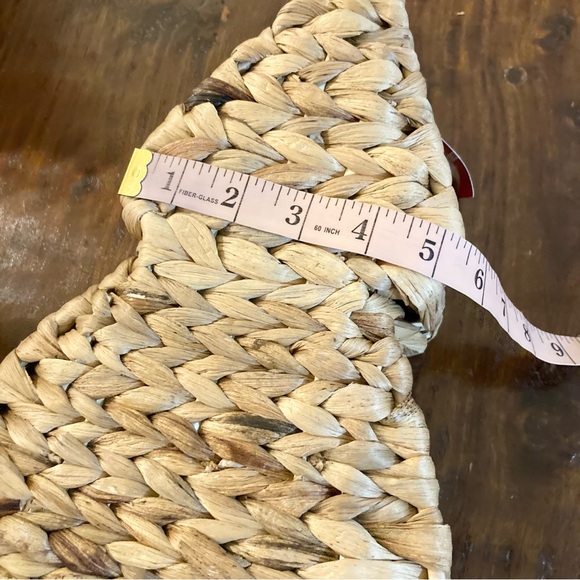 NWT Rattan Tree Home Decor - Picture 5 of 11